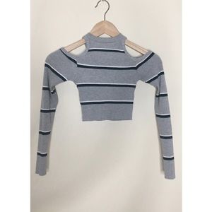 Fashion Nova - Long Sleeve Crop Top